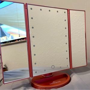 Tri-Fold Touchscreen Vanity Mirror- Travel Mirror